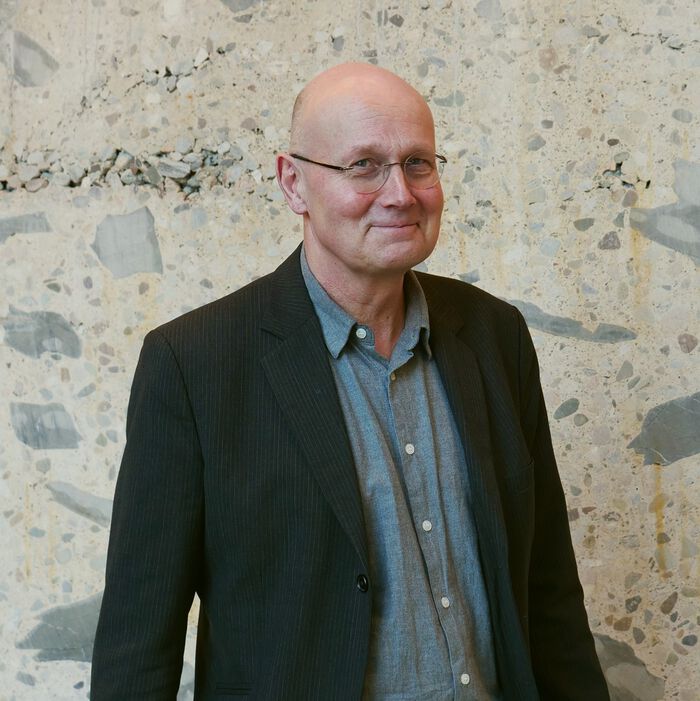 Bildet viser bilder av Jan Heiret