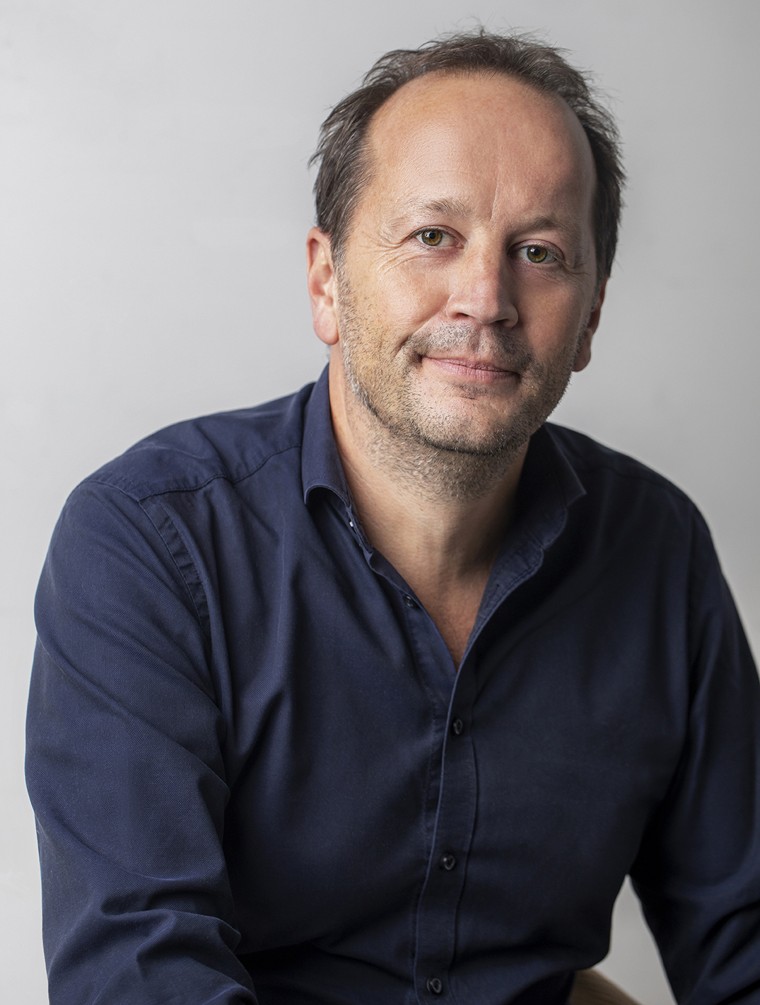 Portrettfoto av Håvard Friis